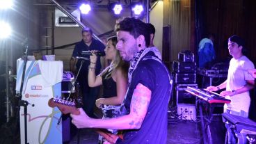 La banda Enero cerró la jornada.