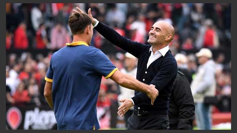 El entrenador resaltó el trabajo hecho por Menosse en la última línea.