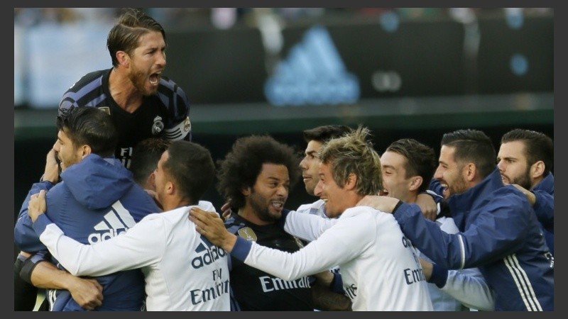 En la Casa Blanca ya se prueban el traje de campeón.