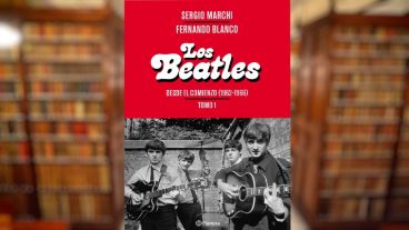El libro narra el recorrido de la banda desde 1962 a 1966.