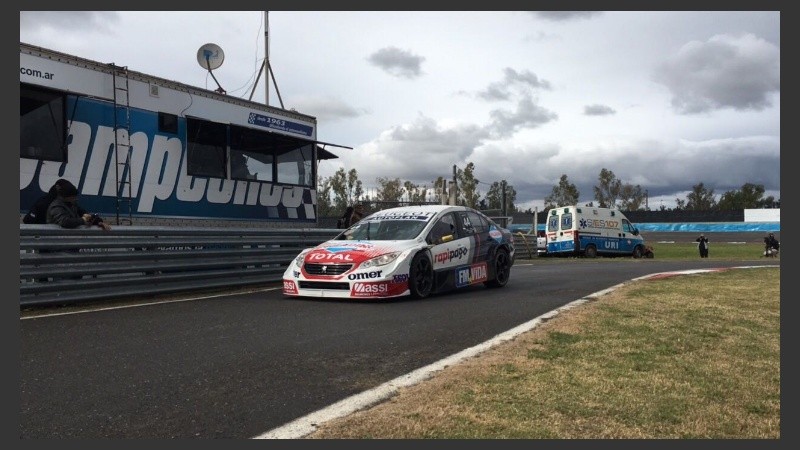 La marca Peugeot lidera las posiciones generales del Súper TC 2000.
