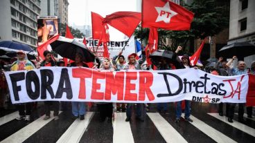 Una movilización bajo la lluvia en Sao Paulo.