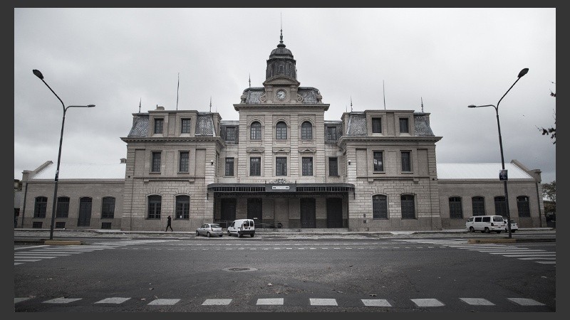 La Asociación Amigos del Riel se encuentra en la remodelada estación Central Córdoba de 27 de Febrero al 599. (Alan Monzón/Rosario3.com)