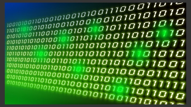 Capacita y certifica otorgando herramientas para el desarrollo de software para trabajar en las mejores empresas del sector.