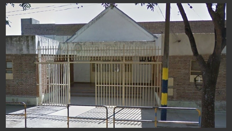 La denuncia generó conmoción en la escuela 1.202, de Dean Funes y Constitución.
