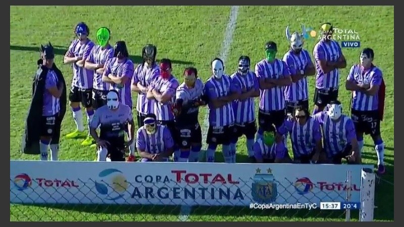 Batman, Spiderman y el Increíble Hulk, entre los personajes que salieron a jugar.