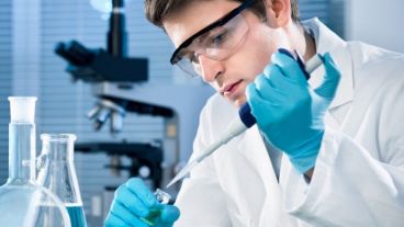 Los injertos óseos, necesarios en esas fracturas tienen varias desventajas y pueden generar dolor prolongado y largas hospitalizaciones.