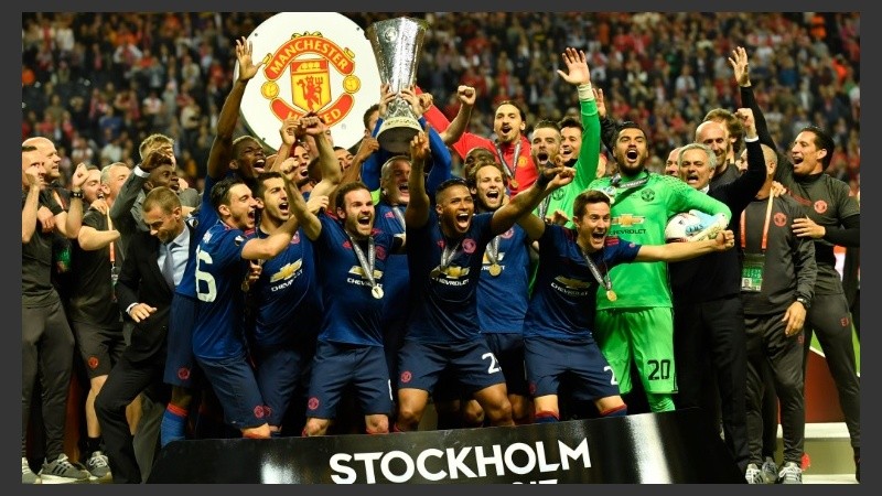 El equipo de Manchester celebró en una semana dura para esa ciudad.