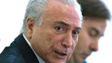 En medio de la crisis política, Temer insiste con reformas económicas.