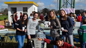 Imágenes del paso de Cultura Más Vos por Carrizales.