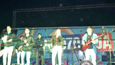 La banda The Clones, otra vez presente en Cultura Más Vos.