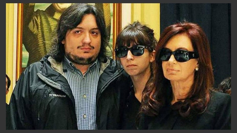 Los fiscales pedirán las indagatorias para la ex presidenta, Máximo y  Florencia.