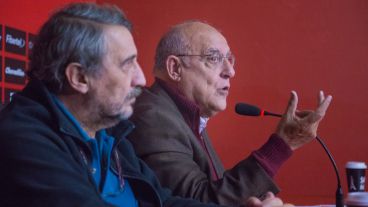 La oposición responsabiliza a Bermúdez y a sus compañeros de CD por la partida de Maxi.