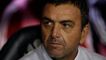 Osella se fue, enojado con el presidente.