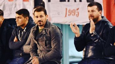 Mora no juega por una lesión.