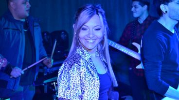 La banda Enero concluyó la jornada con un gran recital.