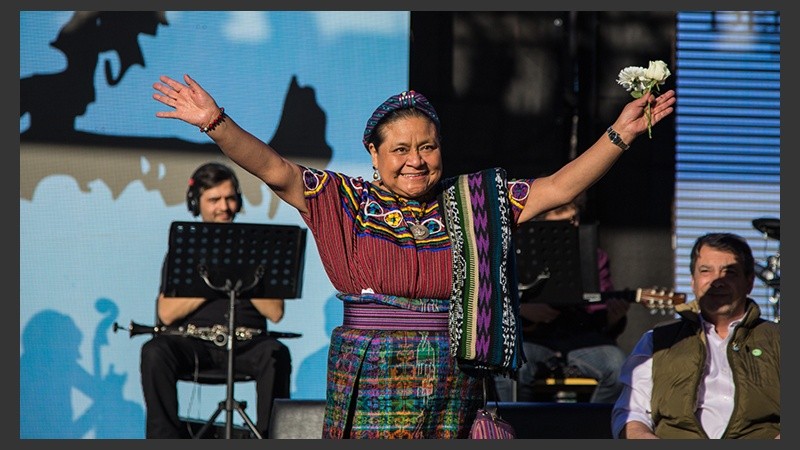 Rigoberta Menchú Tum, una de las premios Nobel que participó del evento.