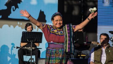Rigoberta Menchú Tum, una de las premios Nobel que participó del evento.