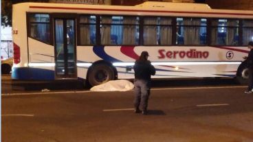 El tránsito quedó momentáneamente interrumpido en el lugar.