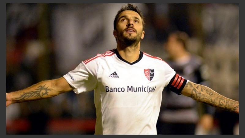 Scocco, cada vez más cerca de volver a ponerse la casaca leprosa.