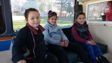 Imágenes del paso de Cultura Más Vos por Clason.