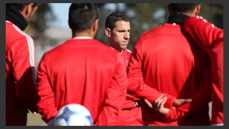 El problema muscular de Maxi preocupa en Newell's. 