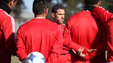 El problema muscular de Maxi preocupa en Newell's.