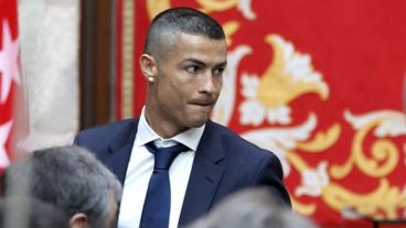 El futbolista, en problemas.