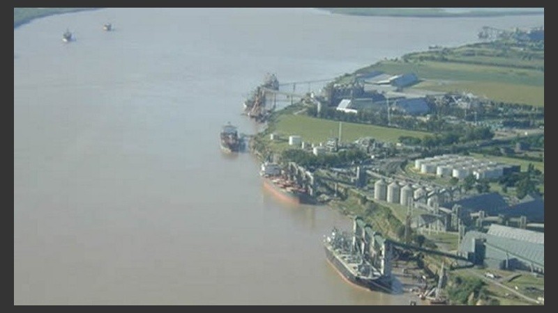 Los puertos desde San Lorenzo a Timbúes estuvieron parados una semana.