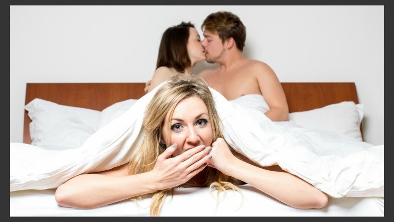 El 71% de los que tienen una relación abierta se mostró sexualmente satisfecho, contra el 82% de quienes tienen relaciones monógamas.