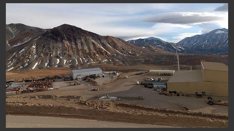 Veladero se ubica a unos 350 kilómetros de la capital sanjuanina.