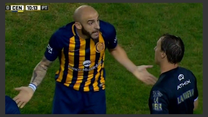 La indignación de Pinola por la expulsión.