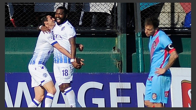 Festejo mendocino en el Viaducto.