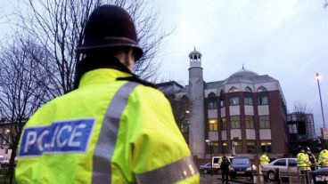 Testigos aseguraron que el agresor gritó que "iba a matar a todos los musulmanes".