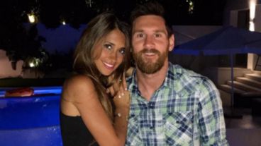 La pareja festeja el cumple de Leo en Rosario.