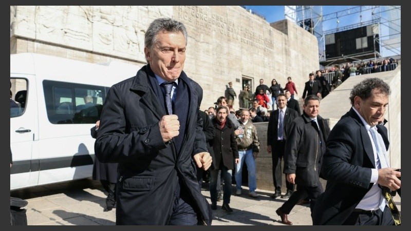 Macri, a las corridas en Rosario. 