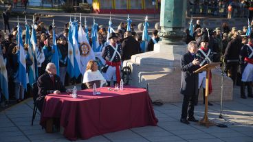 Instantáneas de otro 20 de junio en Rosario.