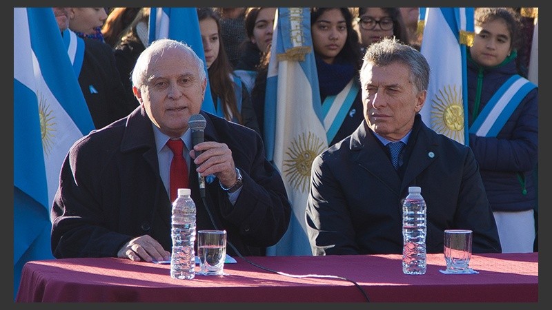 Lifschitz comparó la nueva deuda con el empréstito a la Baring Brothers. 