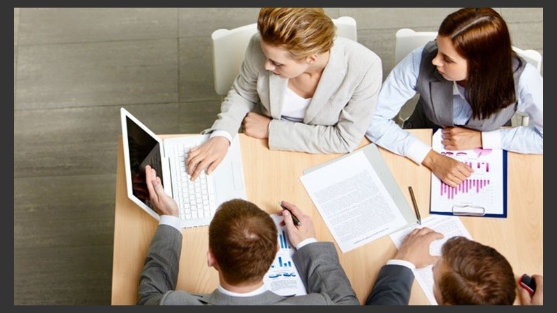 El director de la misma es el Mgter. Alfredo Sesé.