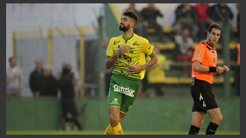 Barbosa convirtió el único gol del partido y se despidió del club.