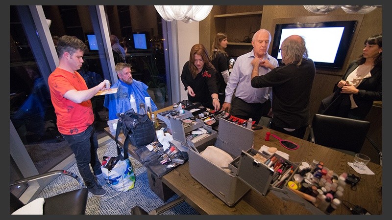 Los preparativos de los invitados.