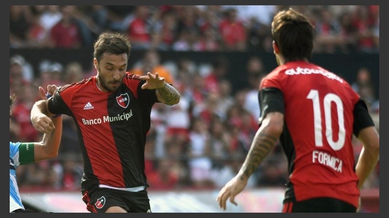 Nacho junto a Formica. Scocco a un paso de volver a Newell's.