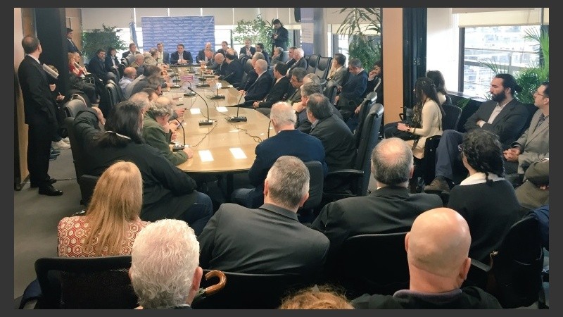 El salario mínimo, vital y móvil se discutió este martes en el Ministerio de Trabajo de la Nación.