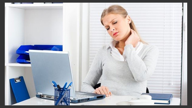 Los dolores del cuerpo son síntomas de malos hábitos realizados durante largo tiempo.