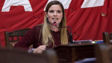 Caren Tepp, quien encabeza la lista a diputadas de Ciudad Futura.