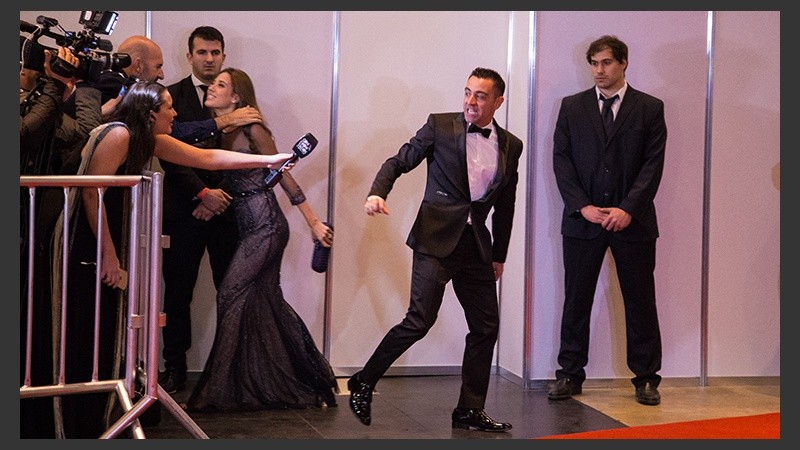 La alfombra roja se llenó de famosos este viernes en el City Center.