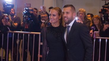 La alfombra roja se llenó de famosos este viernes en el City Center.