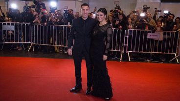 La alfombra roja se llenó de famosos este viernes en el City Center.