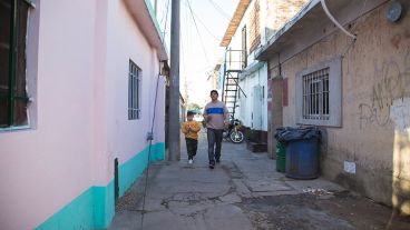 El pasillo que estaba ubicado frente a un acceso al City Center mostraba la realidad económica del lugar.