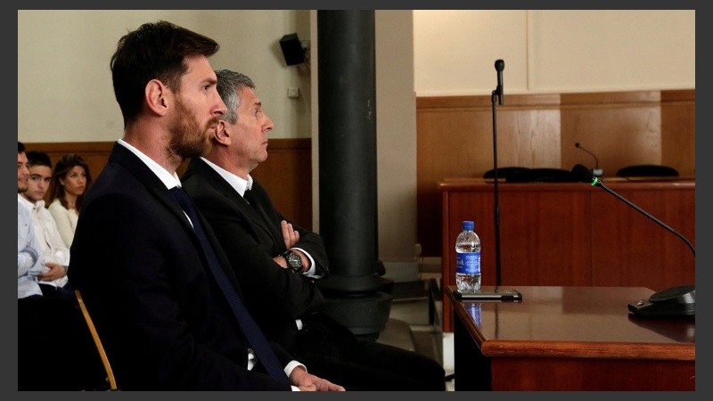 Messi, en el banquillo de los acusados.